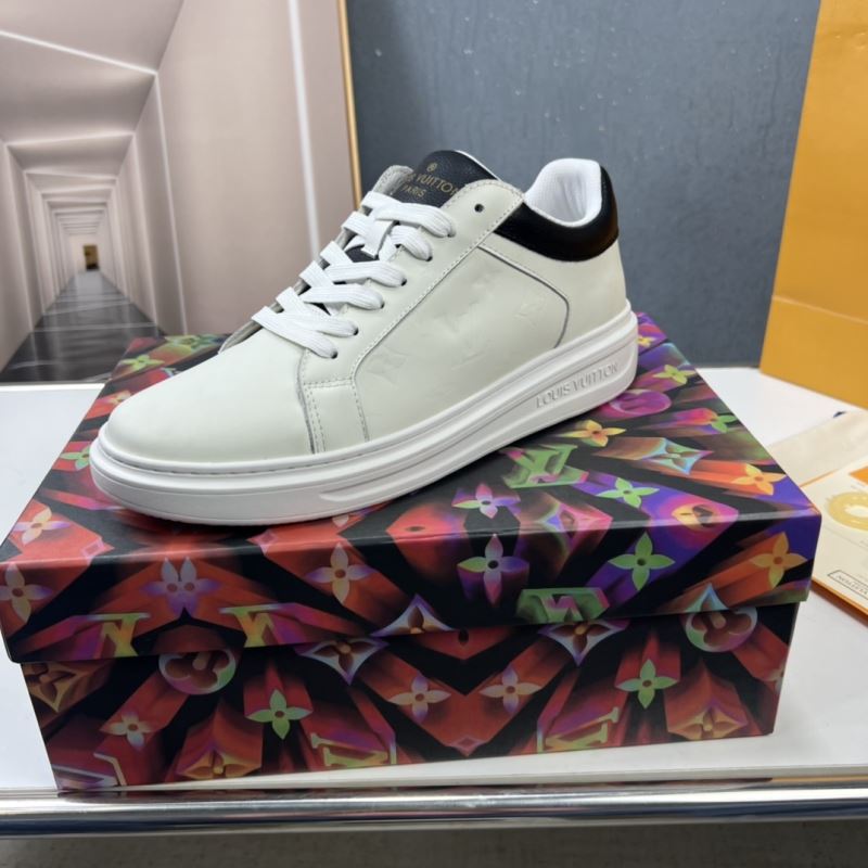 l**is V*t*n sneakers